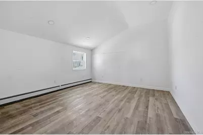 284 15th Street, West Babylon, NY 11704 - Photo 6