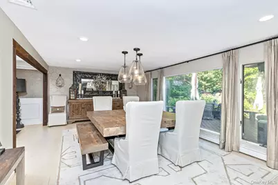 22 Stonehurst Lane, Dix Hills, NY 11746 - Photo 8