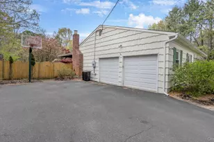 120 Helme Ave, Miller Place, NY 11764 - Photo 4