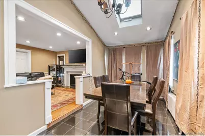 38 Wall Street, Farmingdale, NY 11735 - Photo 18
