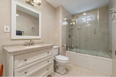 38 Wall Street, Farmingdale, NY 11735 - Photo 10