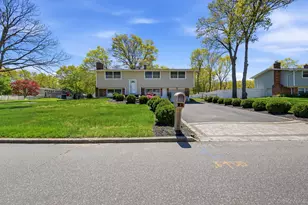 22 Fairway Dr, Port Jefferson Station, NY 11776 - Photo 6