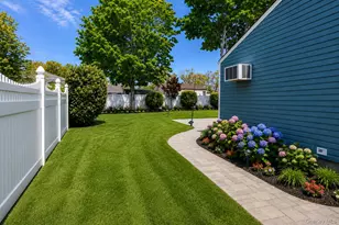 317 O'Connor Rd, North Babylon, NY 11703 - Photo 4