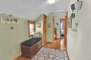 93 Grant Ave, Farmingdale, NY 11735 - Photo 16