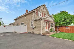 93 Grant Ave, Farmingdale, NY 11735 - Photo 24