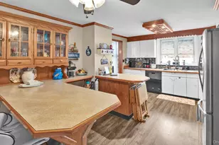 93 Grant Ave, Farmingdale, NY 11735 - Photo 10