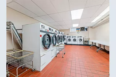 2 Westchester Ave #6P, White Plains, NY 10601 - Photo 8