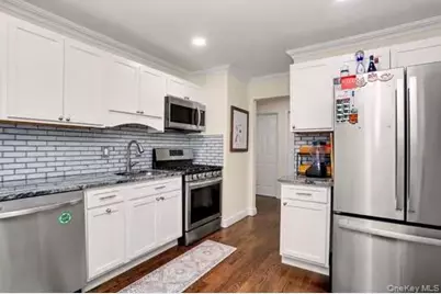 129 Parkside Drive, Suffern, NY 10901 - Photo 10