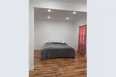 1108 1st Avenue, New Hyde Park, NY 11040 - Photo 8