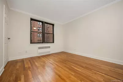 150-10 71st Avenue #2K, Kew Gardens, NY 11367 - Photo 12