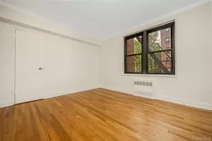 150-10 71st Ave, Kew Gardens, NY 11367 - Photo 16