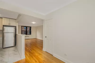 150-10 71st Avenue #2K, Kew Gardens, NY 11367 - Photo 6