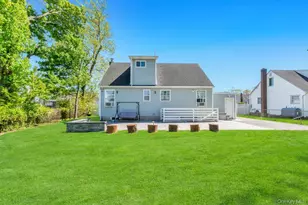 259 N Rutherford Ave, Massapequa, NY 11758 - Photo 30