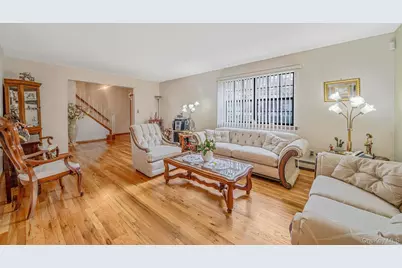 15 Brandywine Drive, Mastic, NY 11950 - Photo 4