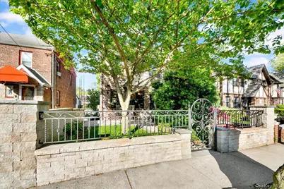 1922 Tenbroeck Avenue, Bronx, NY 10461 - Photo 32