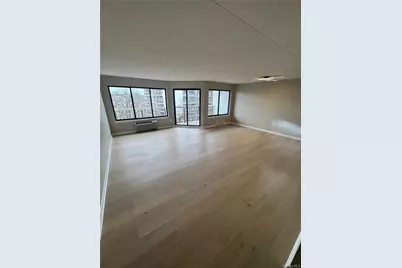 500 High Point Drive #506, Hartsdale, NY 10530 - Photo 2