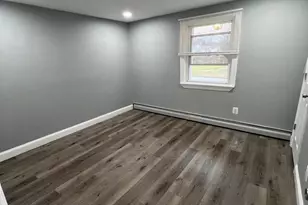 15 Beach Ave, Port Jefferson, NY 11776 - Photo 8
