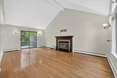 28 Lakeview, Yorktown Heights, NY 10598 - Photo 8