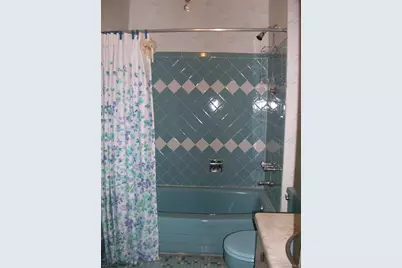 57-04 Cloverdale Boulevard, Oakland Gardens, NY 11364 - Photo 10