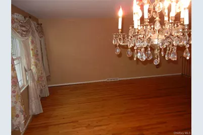 57-04 Cloverdale Boulevard, Oakland Gardens, NY 11364 - Photo 14