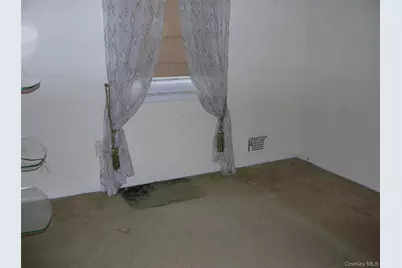 57-04 Cloverdale Boulevard, Oakland Gardens, NY 11364 - Photo 18