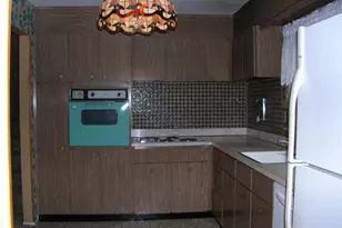 57-04 Cloverdale Blvd, Oakland Gardens, NY 11364 - Photo 10