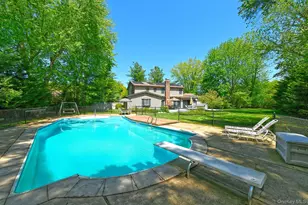 6 Fielding Ct, Dix Hills, NY 11746 - Photo 38