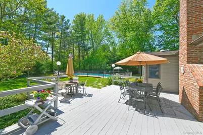 6 Fielding Court, Dix Hills, NY 11746 - Photo 34