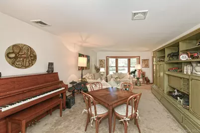 6 Fielding Court, Dix Hills, NY 11746 - Photo 12