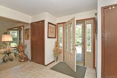 6 Fielding Court, Dix Hills, NY 11746 - Photo 6