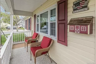 42 Spring Ln, Levittown, NY 11756 - Photo 4