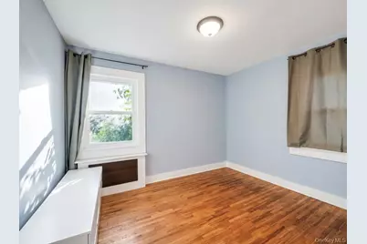 7918 257th Street, Glen Oaks, NY 11004 - Photo 16