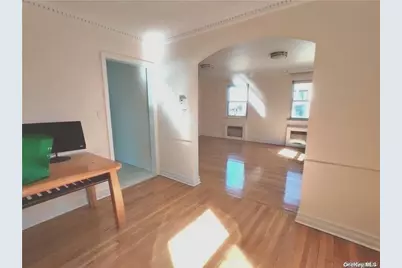 73-64 196th Street, Fresh Meadows, NY 11366 - Photo 10