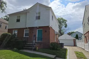 73-64 196th St, Fresh Meadows, NY 11366 - Photo 2