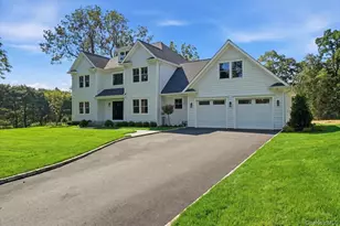 2 Wilder Ln, Huntington, NY 11743 - Photo 2