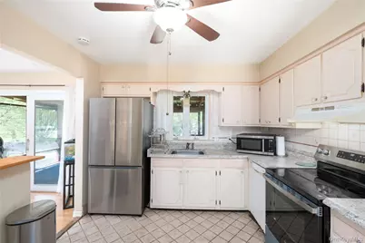 36 Quarry Drive, Wappingers Falls, NY 12590 - Photo 10