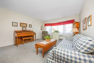 3 6th Ave, Farmingdale, NY 11735 - Photo 4