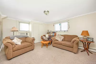 3 6th Avenue, Farmingdale, NY 11735 - Photo 14