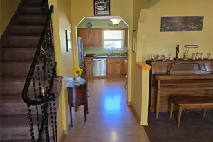 92 Hawthorne St, Mastic, NY 11950 - Photo 12