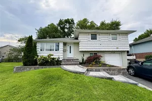 68 Jamaica Ave, Plainview, NY 11803 - Photo 2