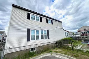 146 Beach Ave, Bellmore, NY 11710 - Photo 20