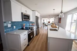 146 Beach Ave, Bellmore, NY 11710 - Photo 6