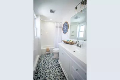 146 Beach Avenue, Bellmore, NY 11710 - Photo 20