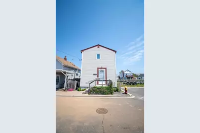 146 Beach Avenue, Bellmore, NY 11710 - Photo 2
