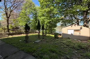 737 Warburton Ave, Yonkers, NY 10701 - Photo 12