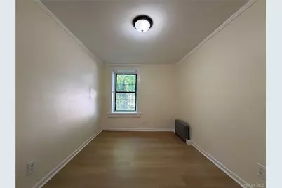 737 Warburton Avenue #1L, Yonkers, NY 10701 - Photo 10