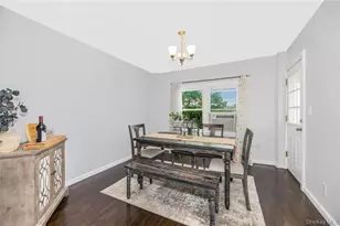 37 Troy Ln, Yonkers, NY 10701 - Photo 6