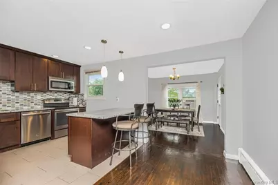 37 Troy Lane #1, Yonkers, NY 10701 - Photo 4