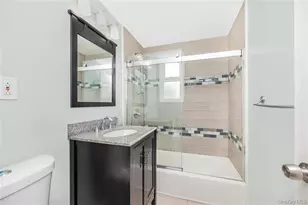 37 Troy Ln, Yonkers, NY 10701 - Photo 14