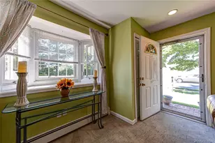 6 Virginia Ln, Bethpage, NY 11714 - Photo 2